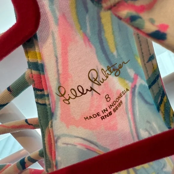 *NWT* Girls Lilly Pulitzer Dress. Size 8. New condition. - Picture 9 of 11